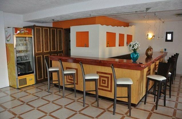 Ilidi Rock Apartments Tílos Restaurante foto